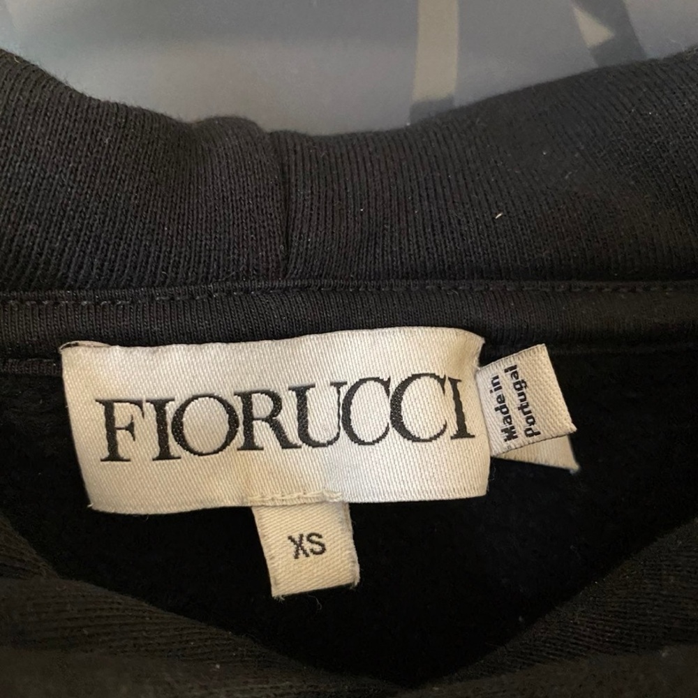LIKE NEW FIORUCCI CROPPED HOODIE - Picture 5 of 6